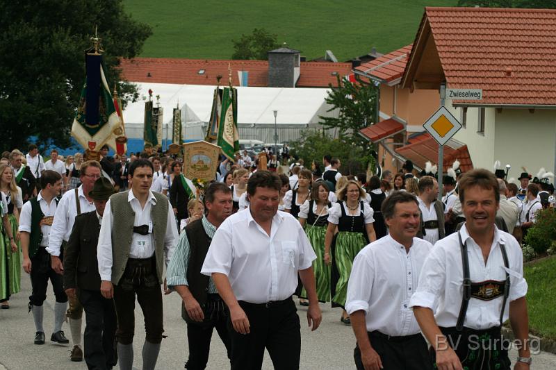 138 Kirchenzug.JPG